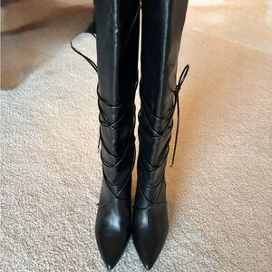 NEW Tall black, Sz 8 Boots, never worn.  Kitten heel.